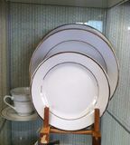 Rentals-White-with-Gold-Rim-China